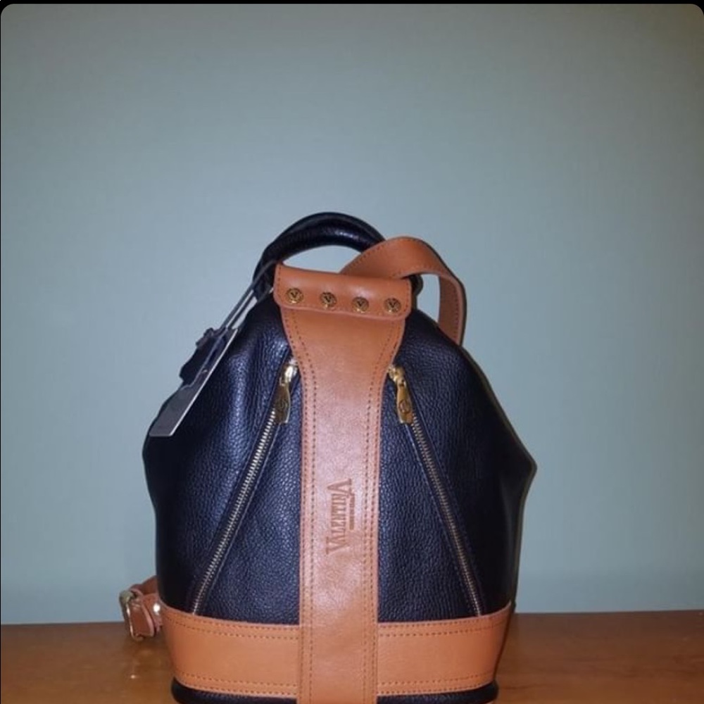 Valentina leather shoulder bag leather